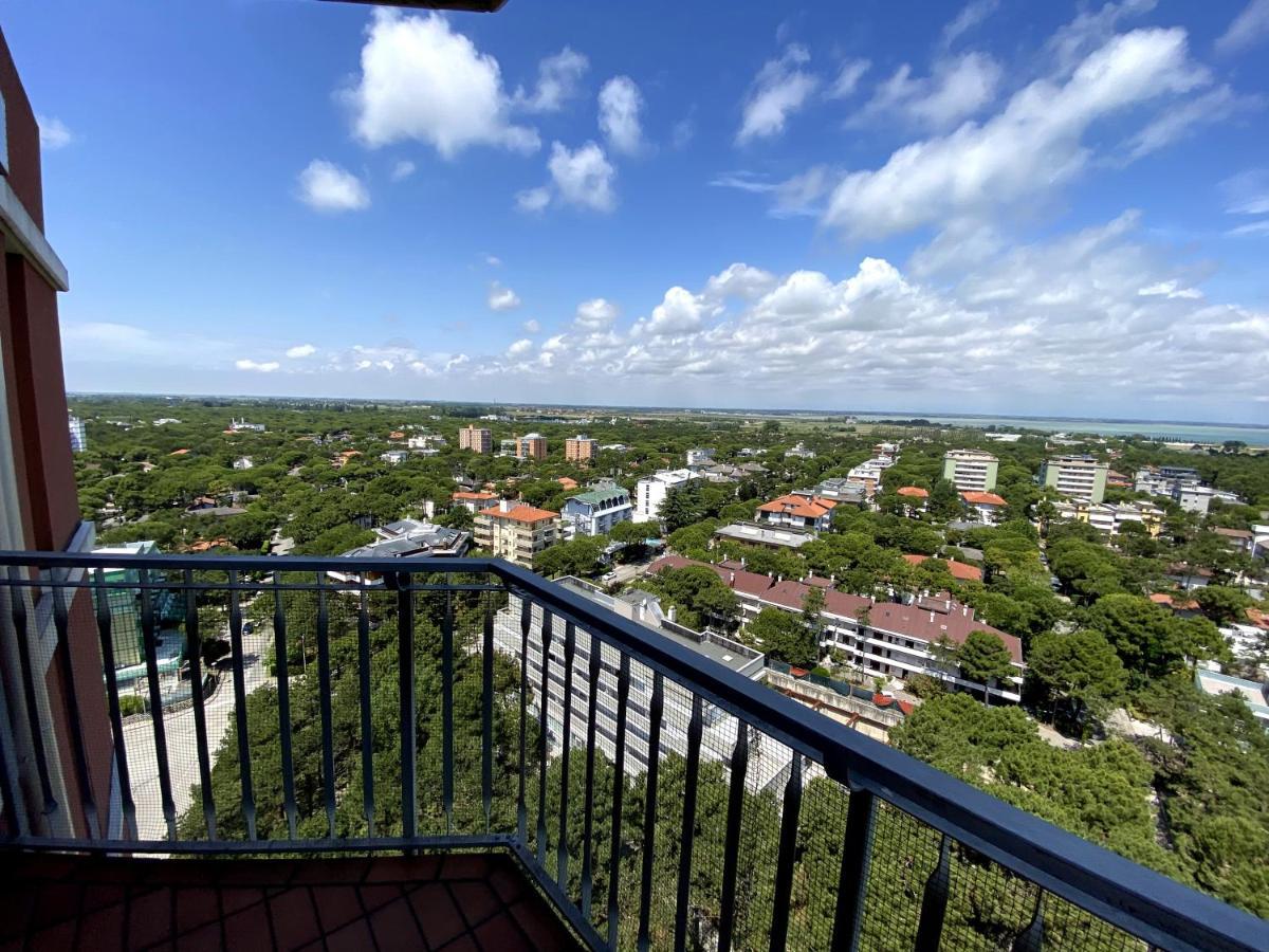 Condominio Aquilone Lignano Sabbiadoro Exterior foto