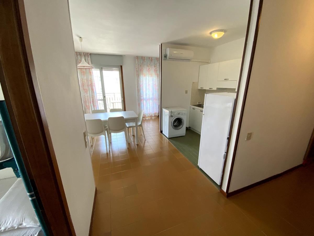 Condominio Aquilone Lignano Sabbiadoro Exterior foto